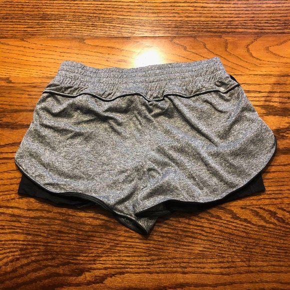 NWOT Brooks Running Shorts - Picture 2 of 3